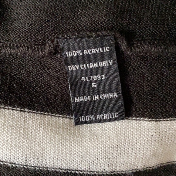 CECICO Short Sleeve Oversized Sz S cardigan . - Picture 13 of 16